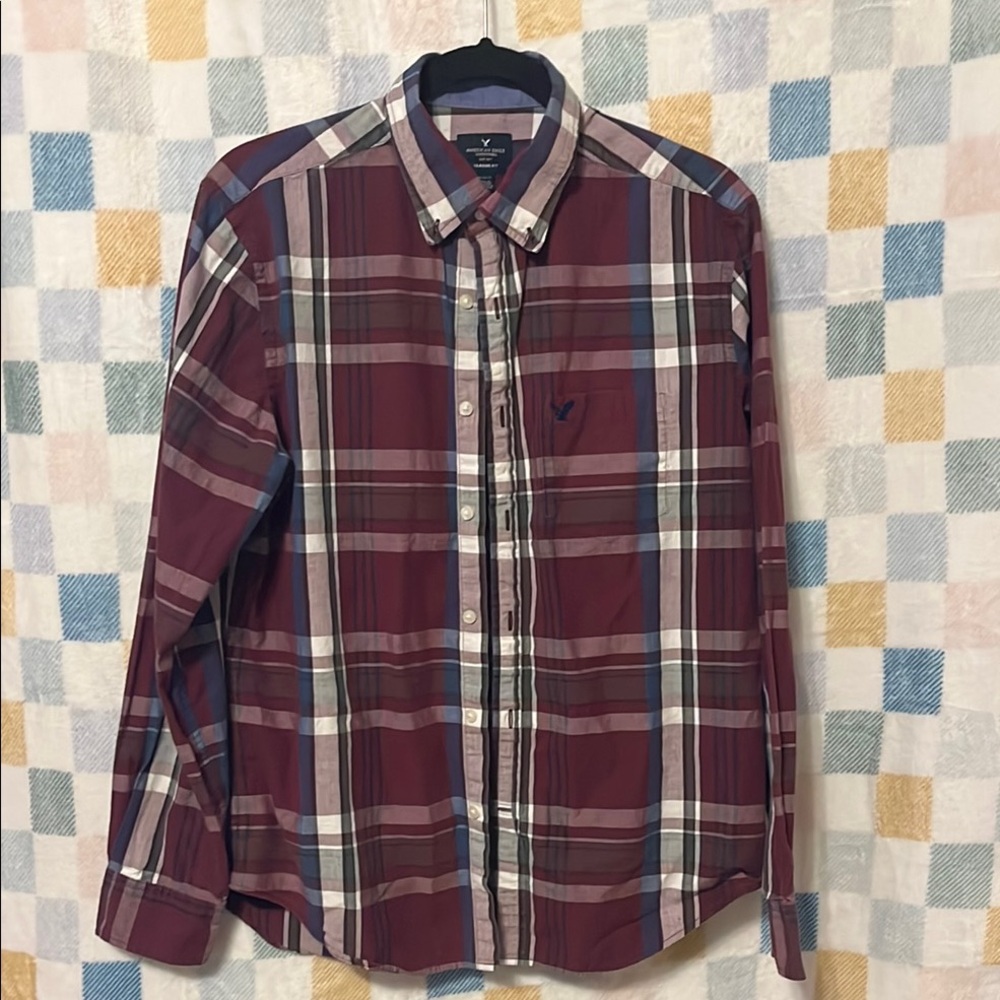 American Eagle Outfitters Red and Blue Casual Button Down Shirt